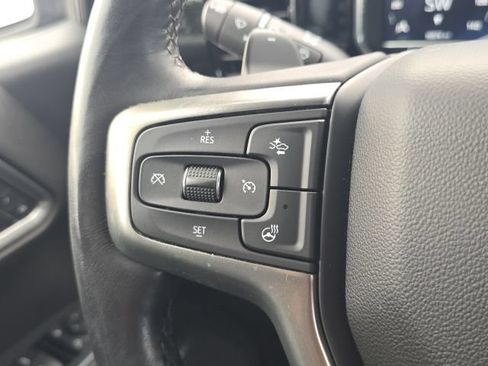 Used 2022 Chevrolet Silverado 1500 LTZ w/ LTZ Convenience Package II AWD/4WD image 40