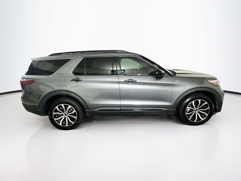 Used 2022 Ford Explorer ST-Line AWD/4WD image 10