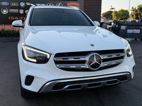 Used 2022 Mercedes-Benz GLC 300 4MATIC w/ Premium Package Lite image 19