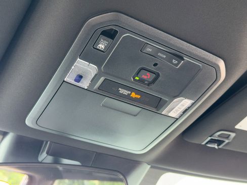 Used 2025 Toyota Tundra SR5 image 33