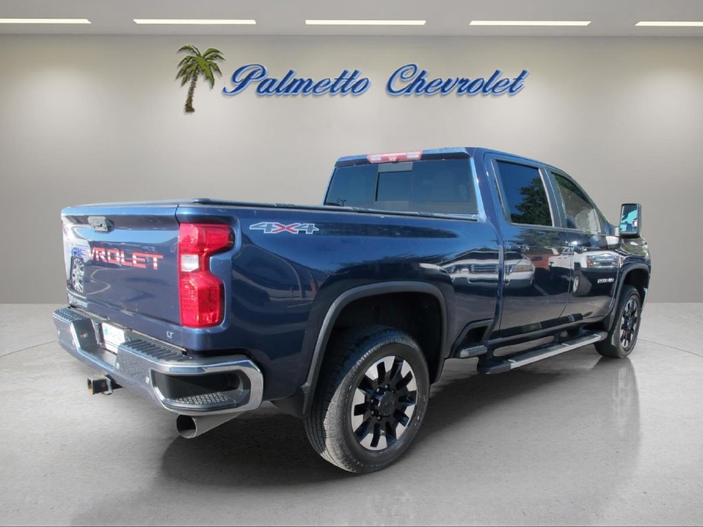Used 2020 Chevrolet Silverado 2500 LT w/ All Star Edition AWD/4WD image 3