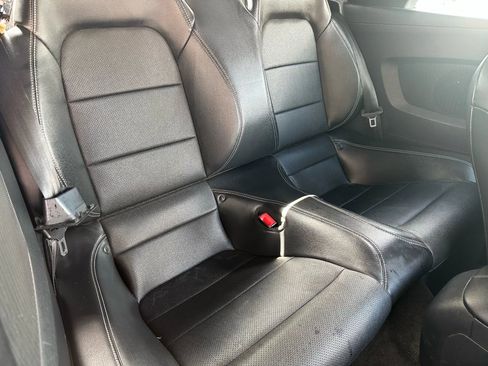 Used 2018 Ford Mustang Premium image 18