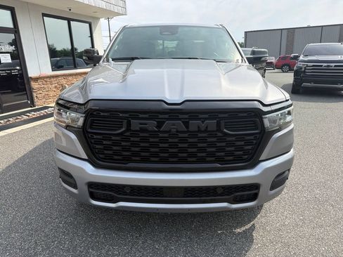 Used 2025 RAM 1500 Big Horn AWD/4WD image 9