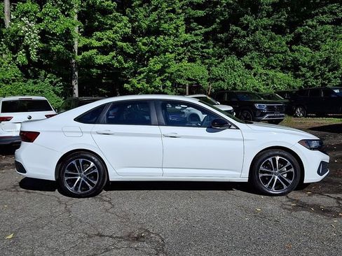 Certified 2023 Volkswagen Jetta Sport FWD image 12