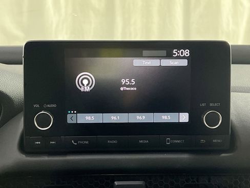 Used 2023 Honda HR-V LX image 14