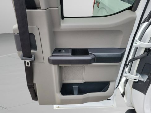 Certified 2018 Ford F150 XL w/ Equipment Group 101A Mid image 23