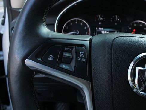 Used 2018 Buick Encore Essence image 30