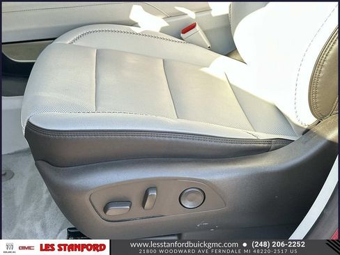 Used 2024 GMC Acadia Denali image 20