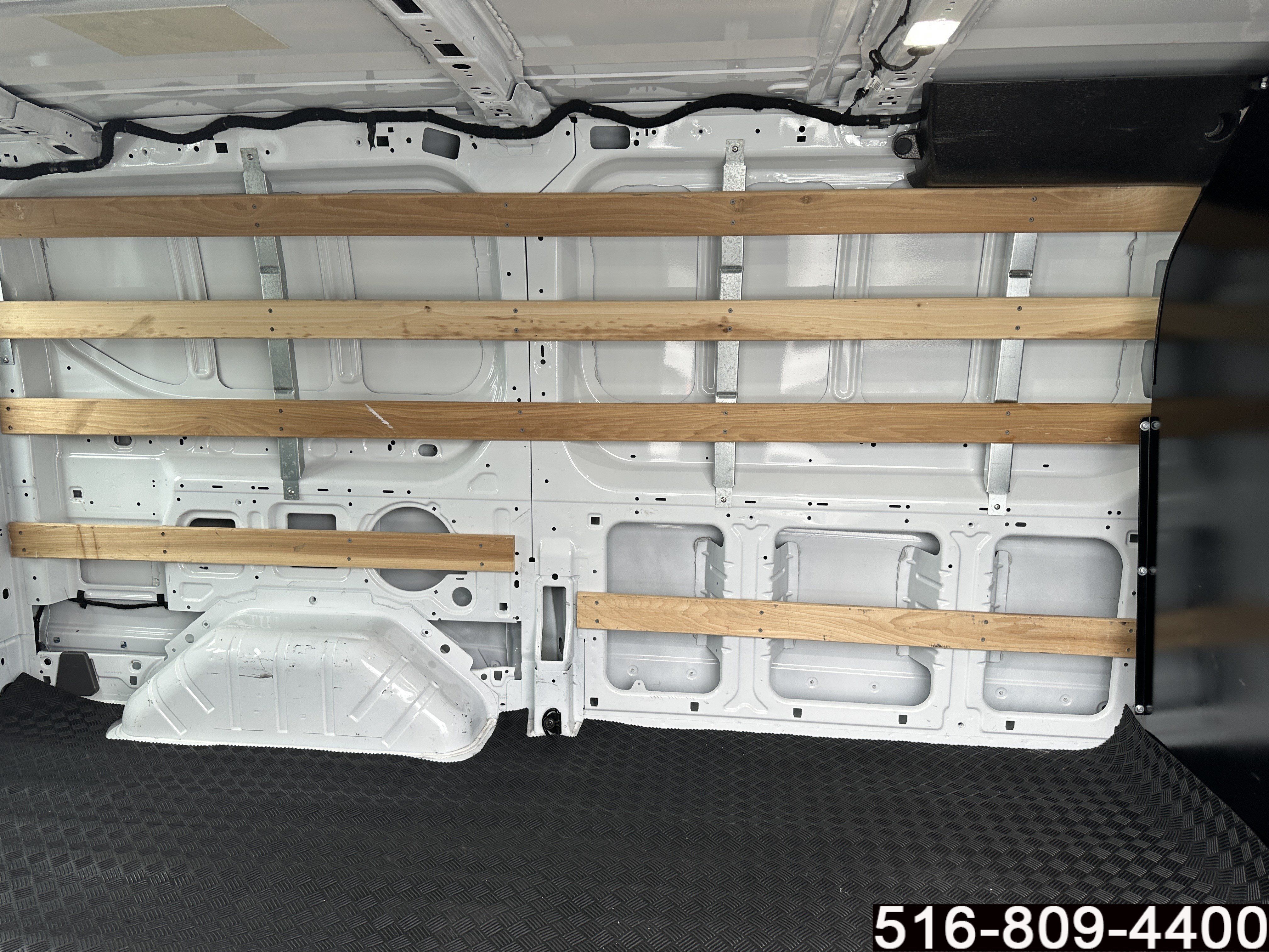 Used 2025 Ford Transit 250 Low Roof w/ Exterior Upgrade Package RWD image 30