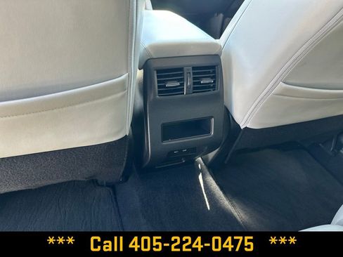 Used 2025 Mitsubishi Outlander SE AWD/4WD image 26
