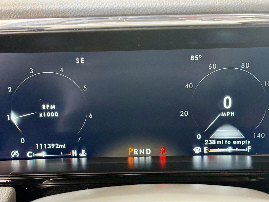Used 2021 Lincoln Navigator Reserve AWD/4WD image 14