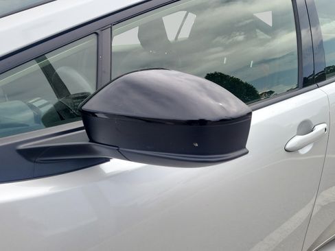 Certified 2023 Toyota Prius Prime FWD image 7