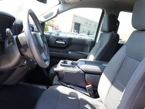Used 2023 Chevrolet Silverado 1500 Custom AWD/4WD image 13