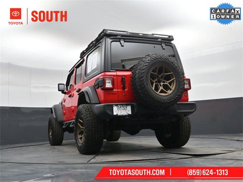 Used 2021 Jeep Wrangler Unlimited Sport image 41