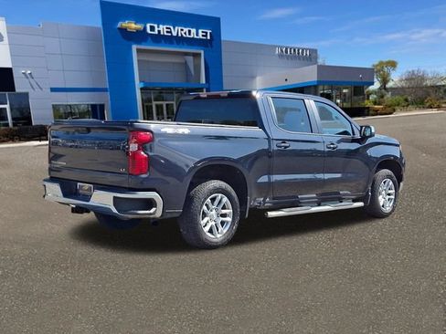 Used 2022 Chevrolet Silverado 1500 LT w/ Protection Package AWD/4WD image 27