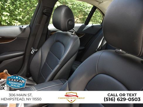 Used 2018 Mercedes-Benz C 300 4MATIC Sedan image 9