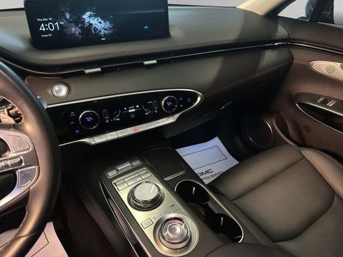 Used 2025 Genesis GV70 2.5T image 23