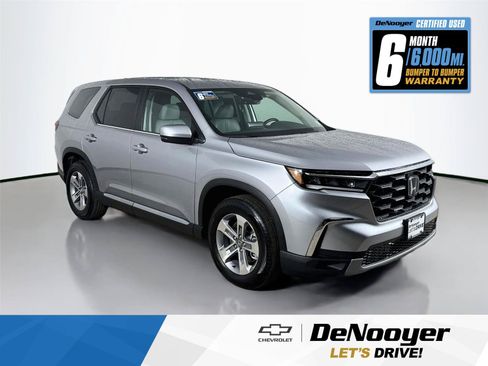 Used 2025 Honda Pilot EX-L image 1