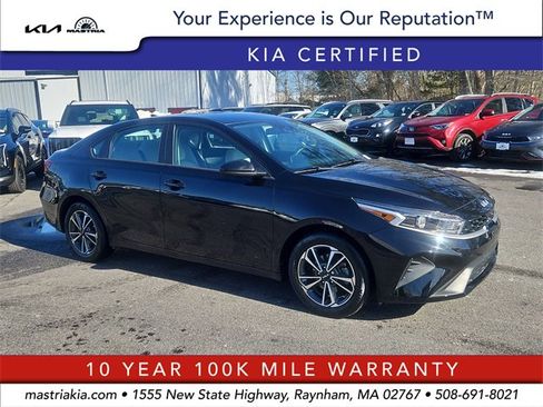 Certified 2023 Kia Forte LXS image 1