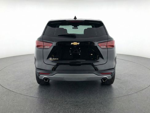 Used 2025 Chevrolet Blazer LT image 7