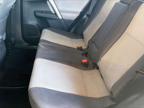 Used 2015 Toyota RAV4 XLE AWD/4WD image 17