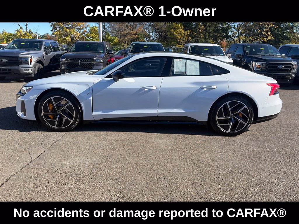 Used 2024 Audi RS e-tron GT w/ Carbon Performance Package AWD/4WD image 3