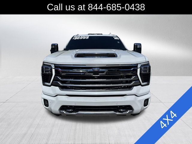 Used 2026 Chevrolet Silverado 3500 High Country w/ High Country Premium Package AWD/4WD image 2