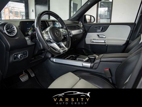Used 2022 Mercedes-Benz GLB 35 AMG 4MATIC w/ AMG Night Package image 11