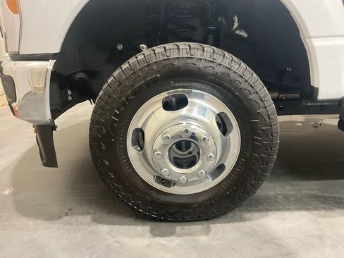 Used 2023 Ford F350 XL w/ XL Chrome Package AWD/4WD image 6