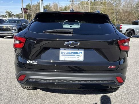 New 2026 Chevrolet Trax RS image 4