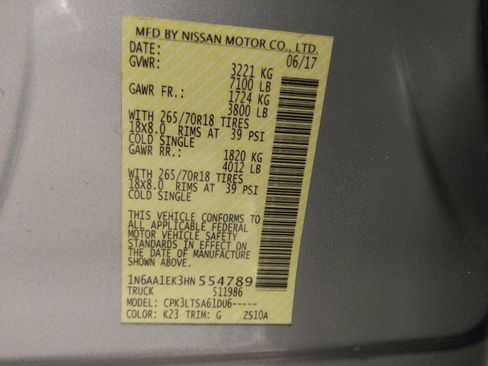 Used 2017 Nissan Titan SV RWD image 33