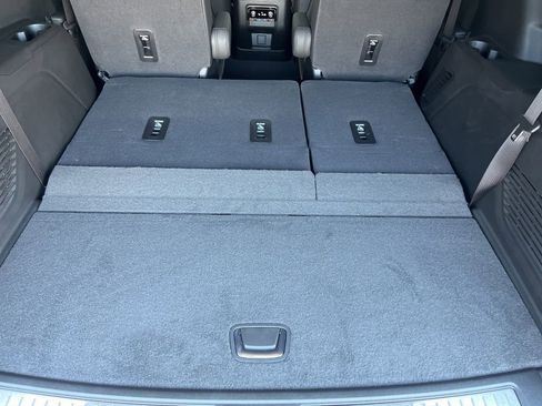 New 2025 Chevrolet Tahoe Premier image 24