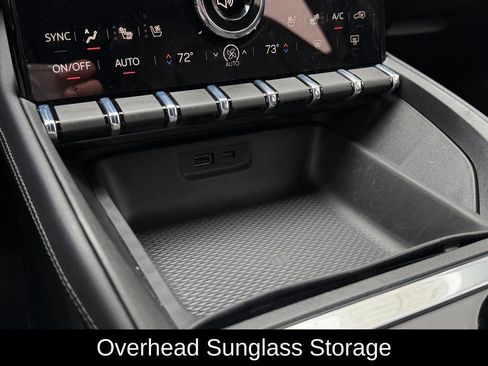 New 2026 GMC Terrain Elevation w/ Elevation Premium Package FWD image 21