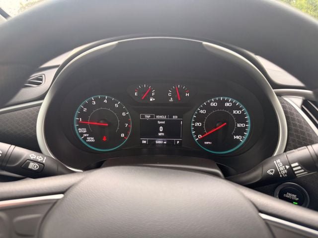 Used 2025 Chevrolet Malibu LT FWD image 7