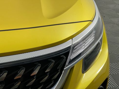 Certified 2023 Kia Seltos Nightfall Edition AWD/4WD image 9