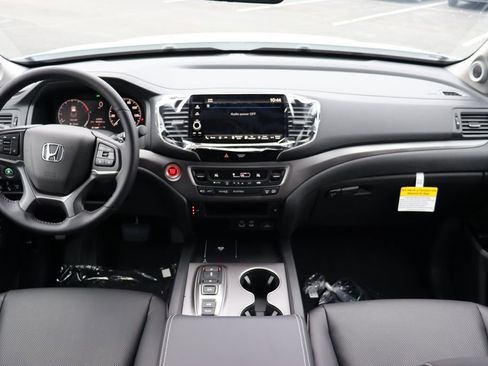 New 2026 Honda Ridgeline RTL image 16