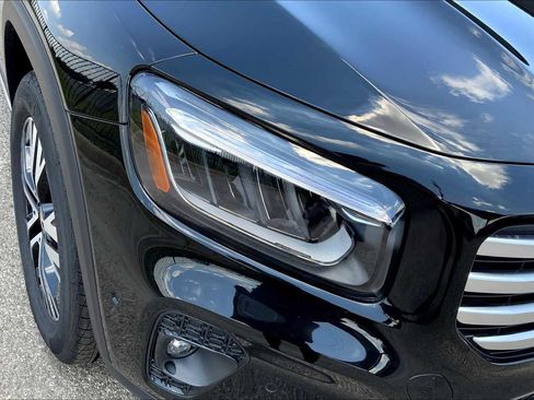 New 2025 Mercedes-Benz GLB 250 GLB 250 image 20