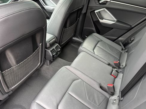 Used 2025 Audi Q3 2.0T Premium AWD/4WD image 9