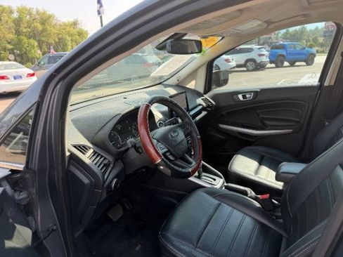 Used 2021 Ford EcoSport Titanium FWD image 24