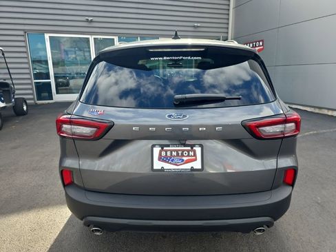 New 2026 Ford Escape ST-Line w/ Cold Weather Package FWD image 8
