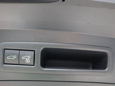 Used 2025 Lexus UX 300h FWD image 22