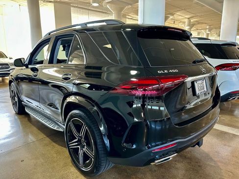 New 2026 Mercedes-Benz GLE 450 4MATIC image 3