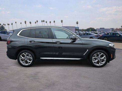 Used 2024 BMW X3 sDrive30i w/ Premium Package w/ZPA image 4