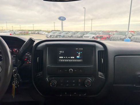 Used 2017 Chevrolet Silverado 2500 W/T w/ WT Fleet Convenience Package AWD/4WD image 16