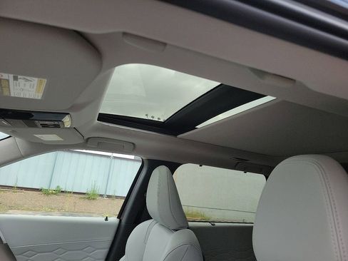 New 2025 Mitsubishi Outlander AWD image 12