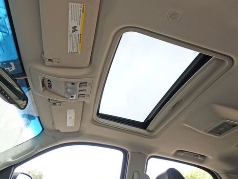 Used 2007 Cadillac Escalade 2WD w/ Information Package image 39