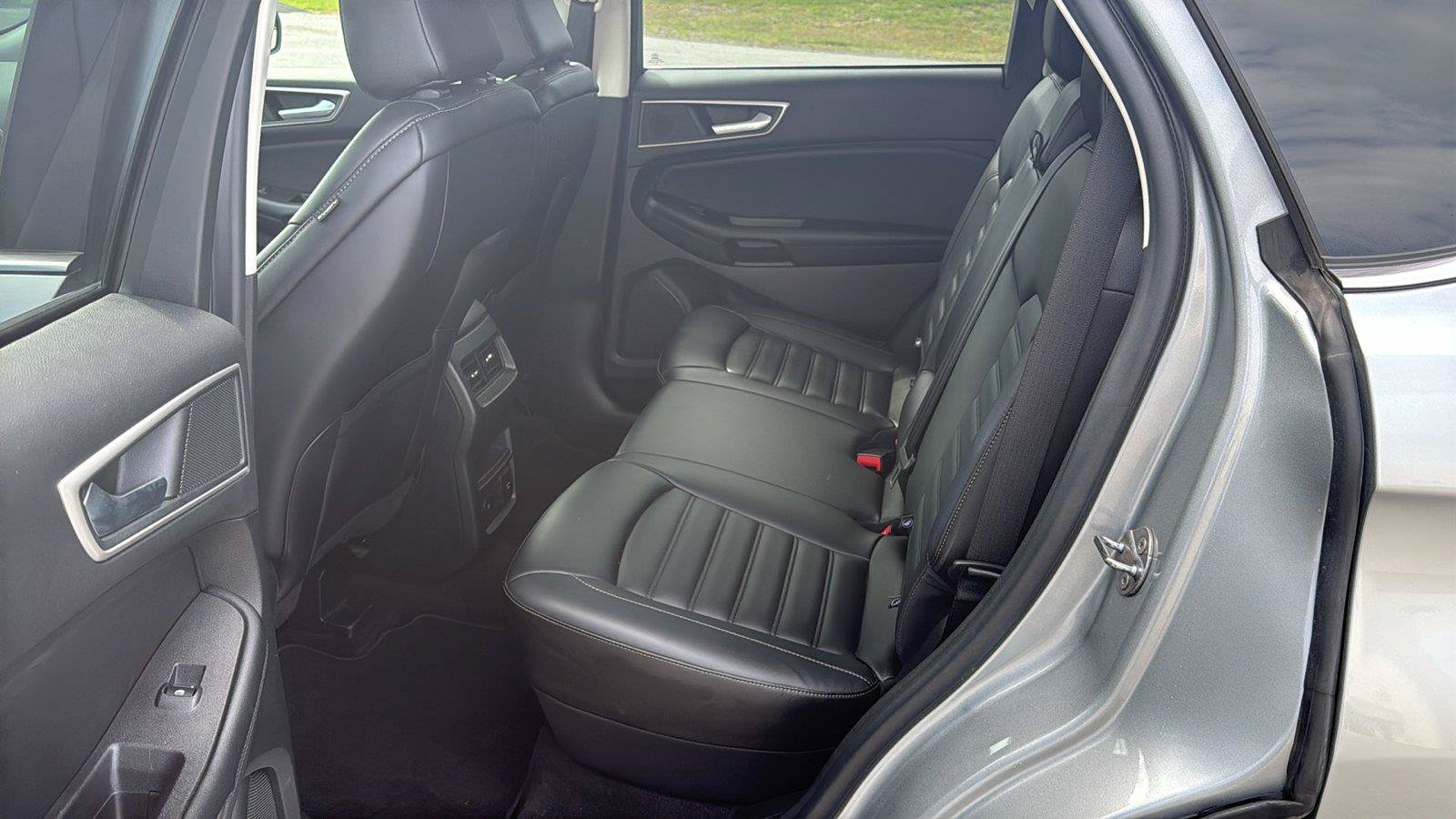 Used 2024 Ford Edge SEL w/ Convenience Package AWD/4WD image 17