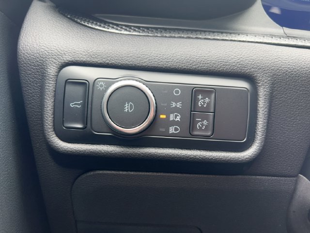 Used 2023 Ford Explorer ST w/ Technology Package AWD/4WD image 5