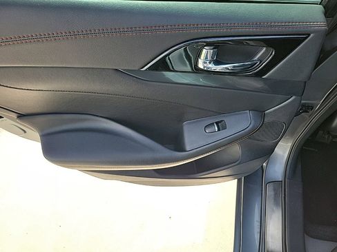 Used 2020 Nissan Maxima SR w/ Illumination Package image 11