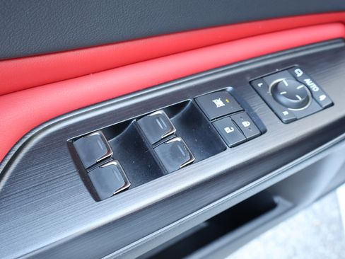 Used 2021 Lexus ES 350 F Sport image 16